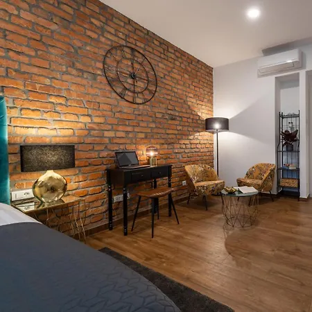 Brickwall Apartments Zagreb Room photo