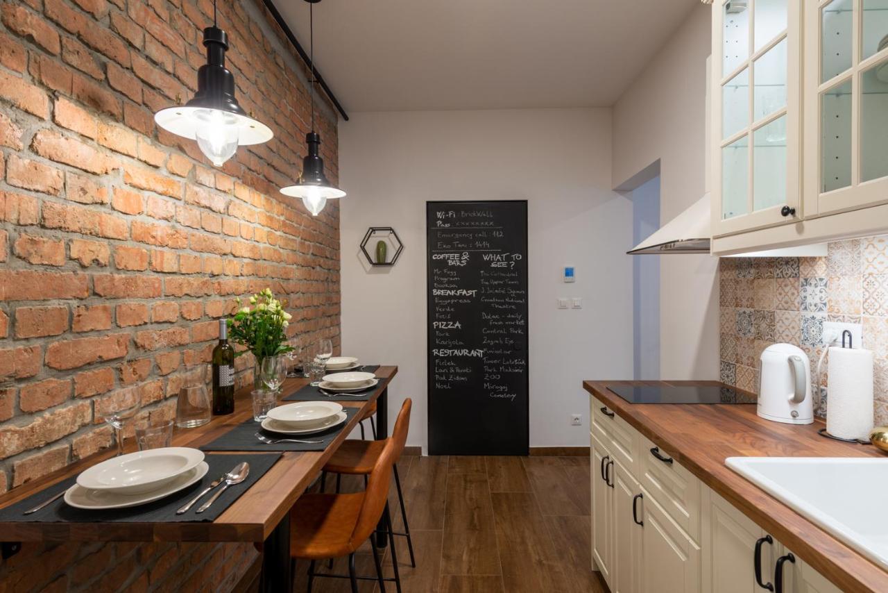 Apartment Brickwall